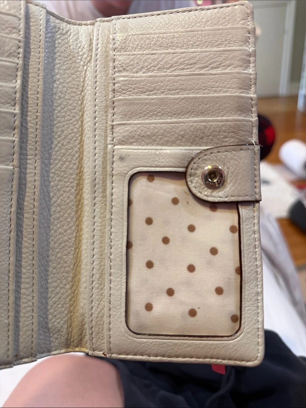 Kate Spade Coral Zip Wallet